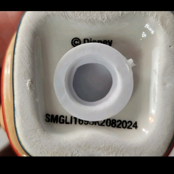 Lilo & Stitch Collectible Ceramic Salt & Pepper Shakers New With Package Disney - Picture 9 of 14